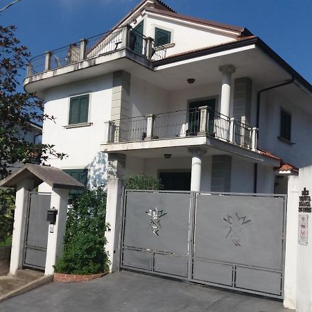 B&B Tenuta Bianca Oliveto Citra Buitenkant foto