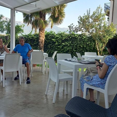 B&B Tenuta Bianca Oliveto Citra Buitenkant foto